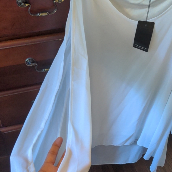 White flowing summer dress - Picture 2 of 3